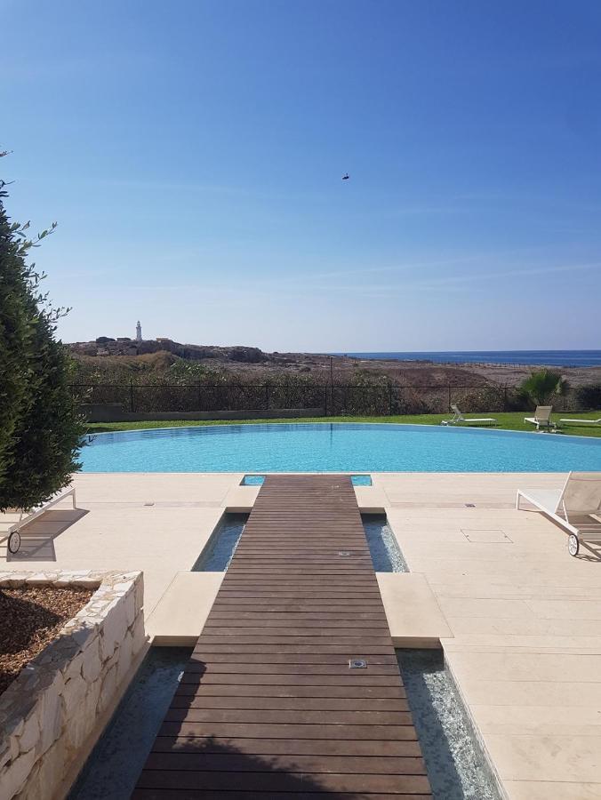 The Lighthouse Apartment Paphos Exterior photo